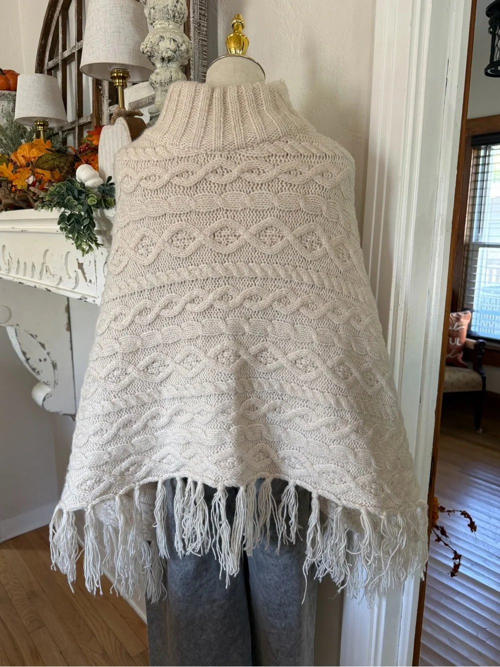 Time and Tru Cream Cable Knit Fringe Throw Poncho